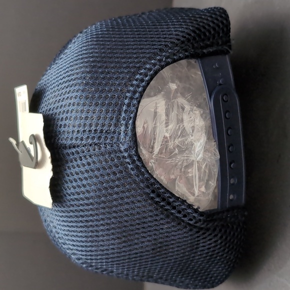 NWT,Wind River Outfitters Men's Blue/Gray Mesh, Snapback Trucker Hat,O/S. - Picture 5 of 9